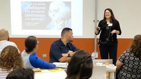 Guerrero-Medina Guerrero-Medina giving a presentation to a room full of engaged listeners